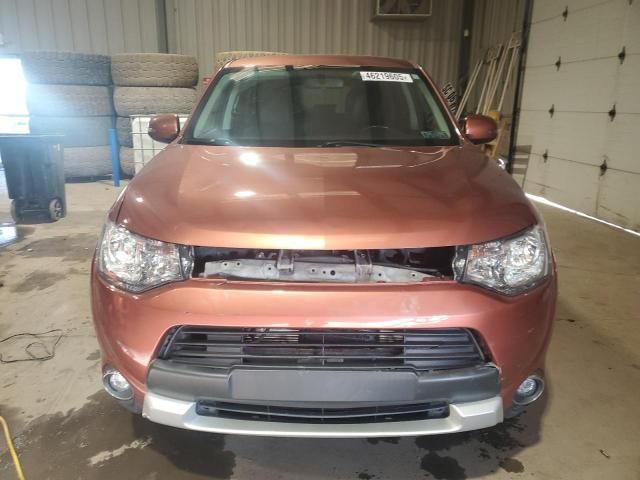 2015 Mitsubishi Outlander SE