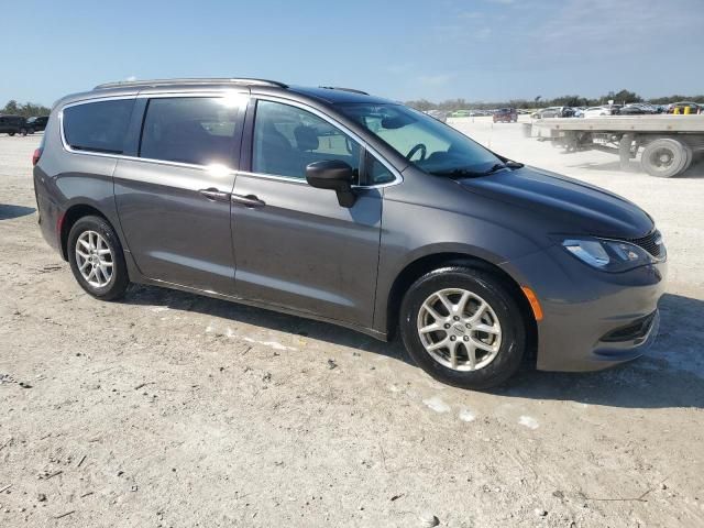 2021 Chrysler Voyager LXI