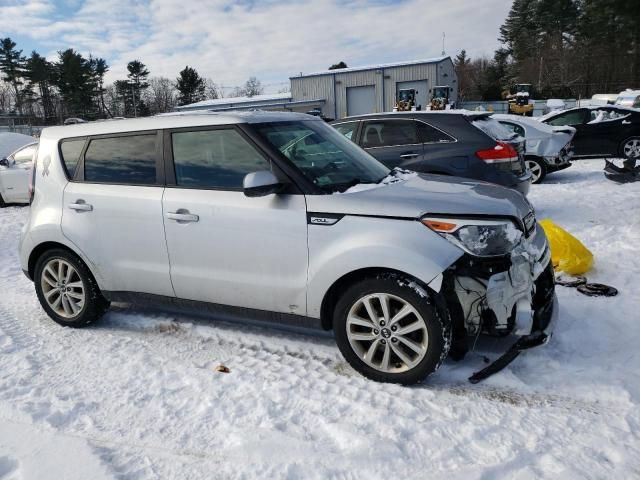 2017 KIA Soul +