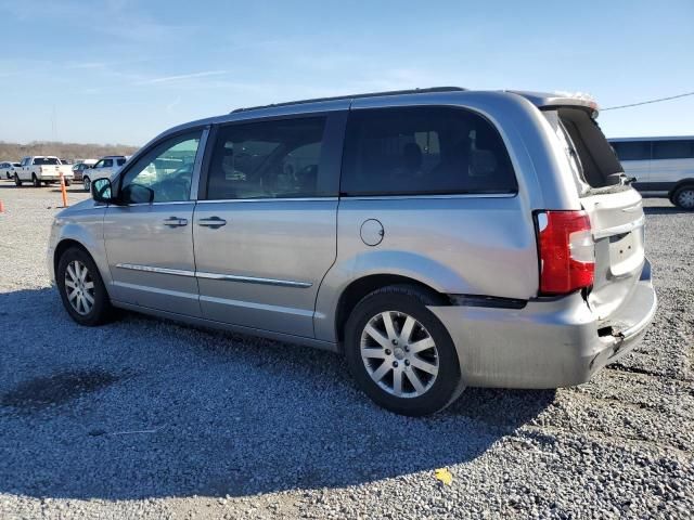 2016 Chrysler Town & Country Touring