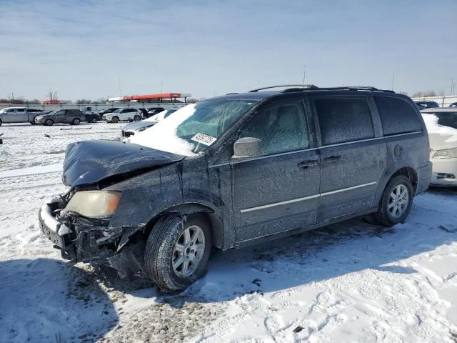 2010 Chrysler Town & Country Touring Plus