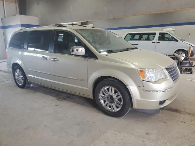 2010 Chrysler Town & Country Limited