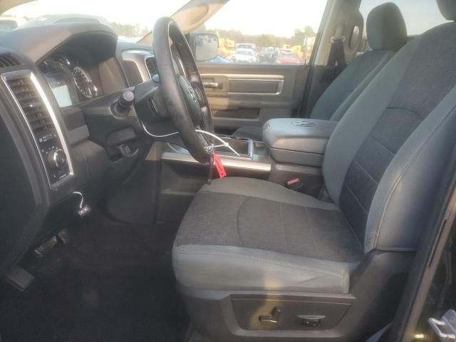2015 Dodge RAM 1500 SLT