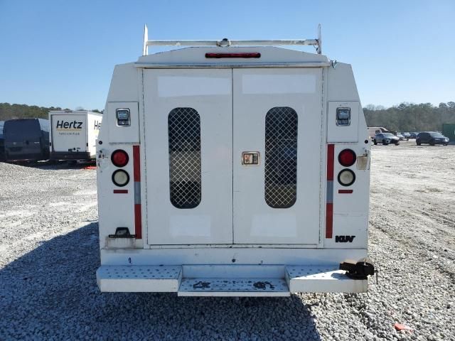 2012 Ford Econoline E350 Super Duty Cutaway Van