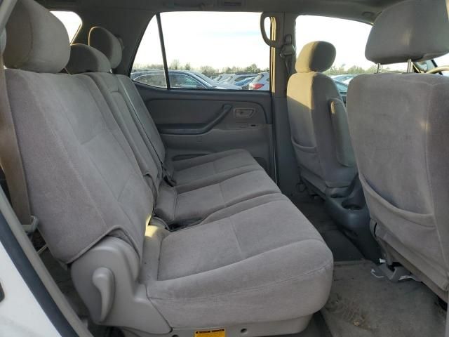 2002 Toyota Sequoia SR5