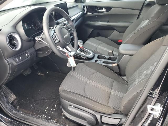 2024 KIA Forte EX