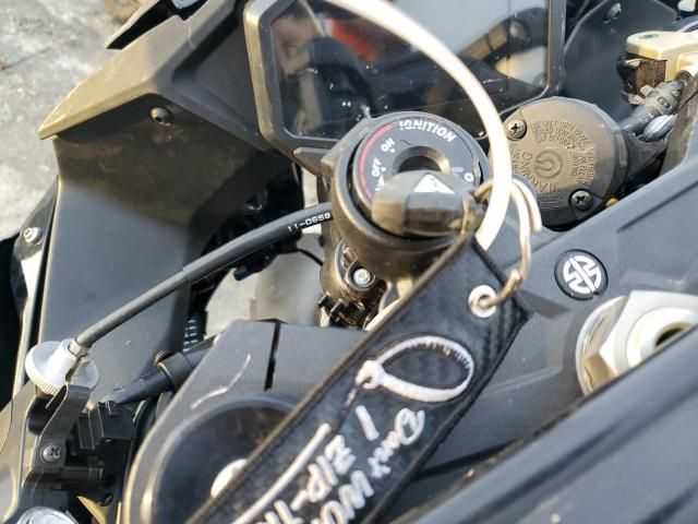 2024 Kawasaki ZX1002 M