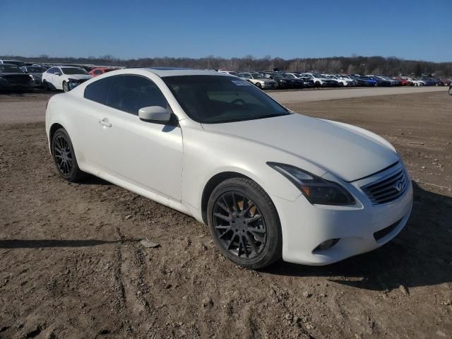 2011 Infiniti G37