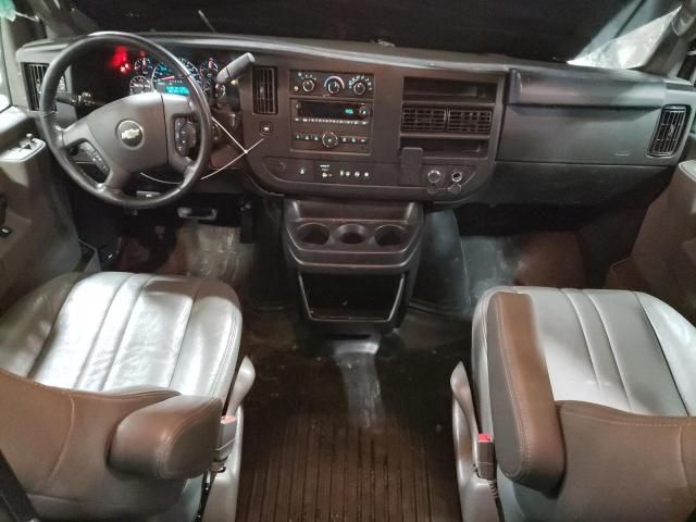 2021 Chevrolet Express G2500