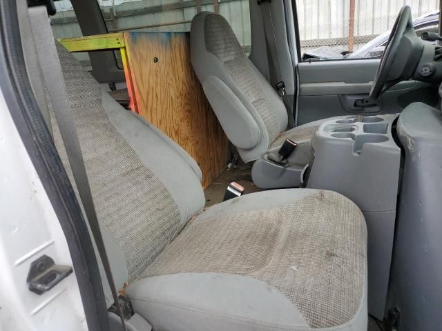 2004 Ford Econoline E150 Wagon