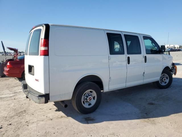 2017 GMC Savana G2500