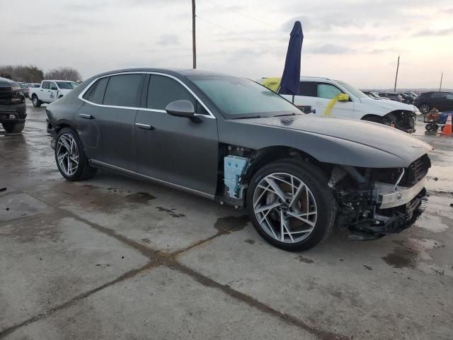 2023 Genesis G90