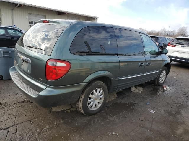 2002 Chrysler Town & Country LXI