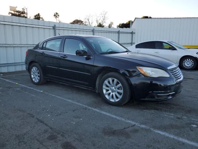 2013 Chrysler 200 Touring