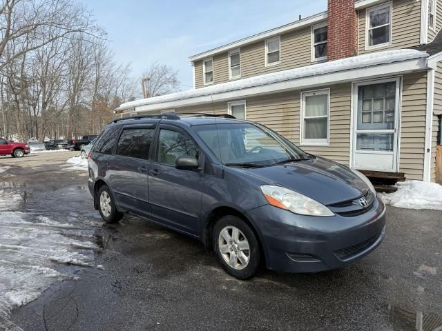 2006 Toyota Sienna CE