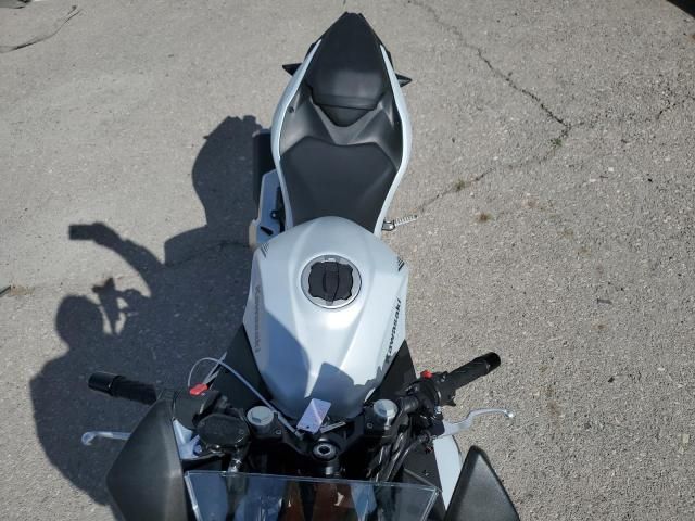 2024 Kawasaki EX500