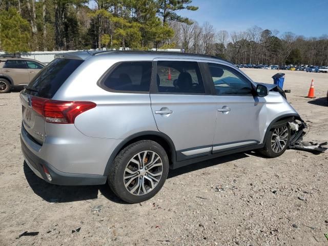 2016 Mitsubishi Outlander SE