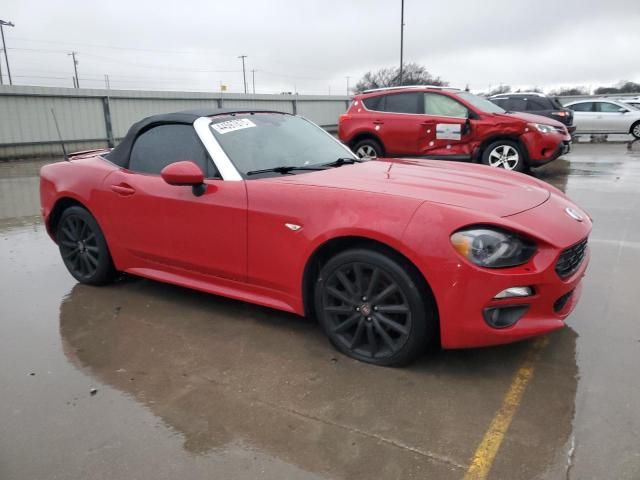 2017 Fiat 124 Spider Classica