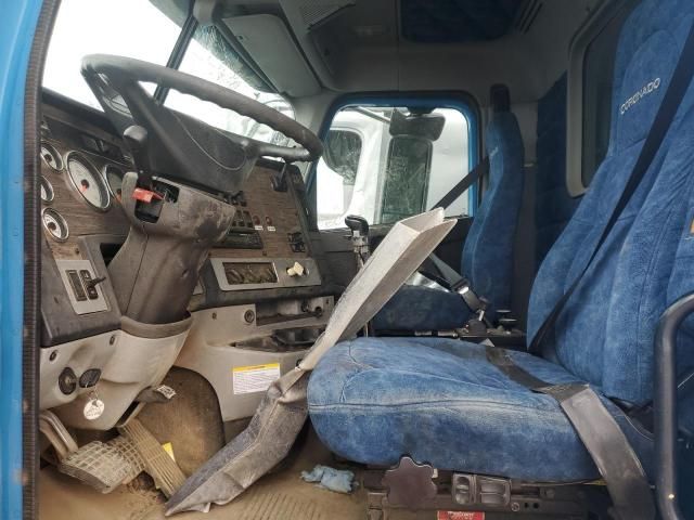 2012 Freightliner Conventional Coronado 122