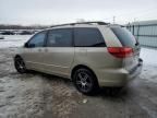 2004 Toyota Sienna CE