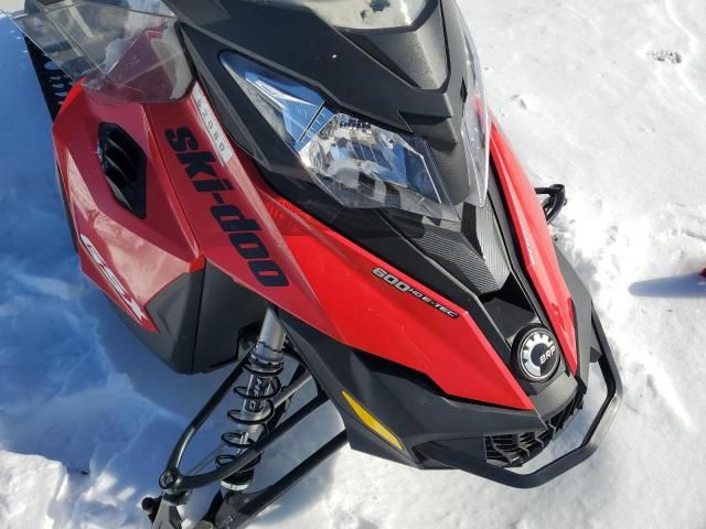 2014 Skidoo 2014 Skidoo REV