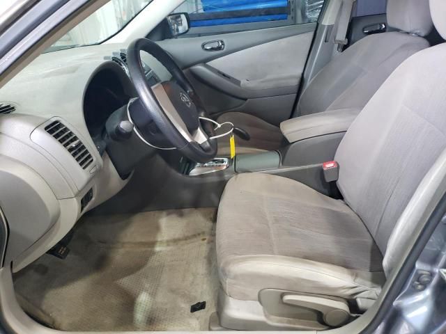 2010 Nissan Altima Base