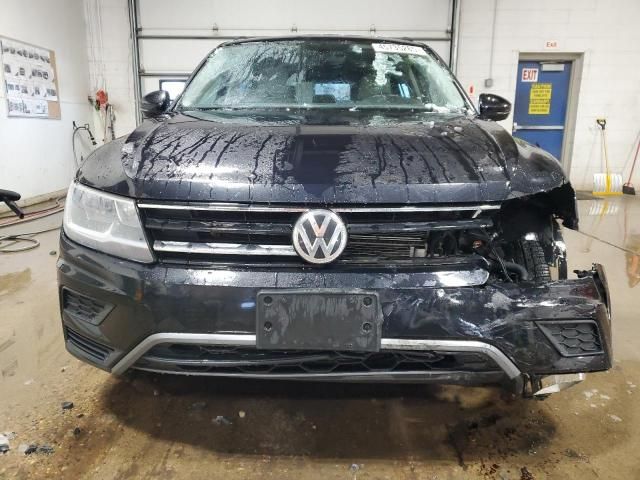 2018 Volkswagen Tiguan SE