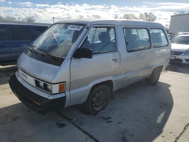 1985 Toyota Van Wagon Cargo