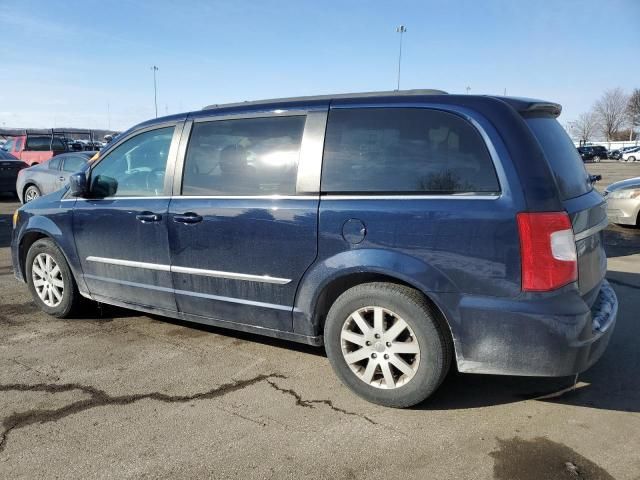 2013 Chrysler Town & Country Touring