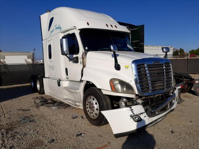 2016 Freightliner Cascadia 125 Semi Truck