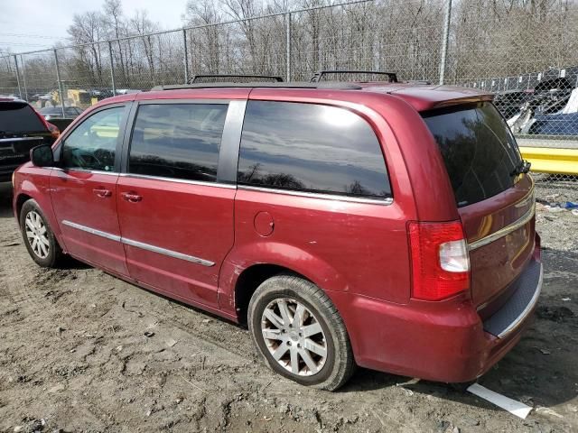 2016 Chrysler Town & Country Touring