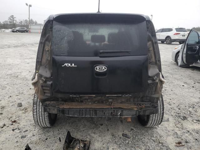 2011 KIA Soul +