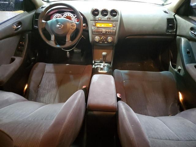 2011 Nissan Altima Base