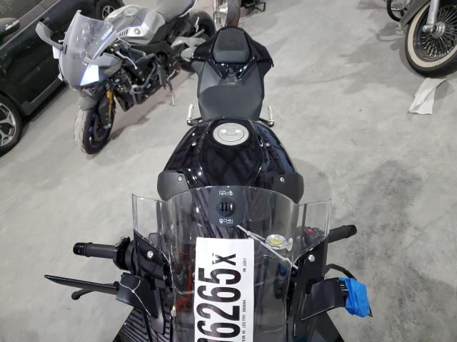 2024 BMW S 1000 RR