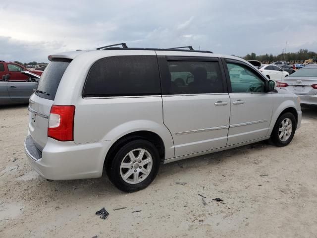 2012 Chrysler Town & Country Touring