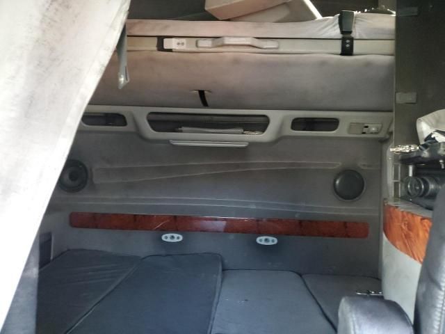 1999 Volvo VN Semi Truck