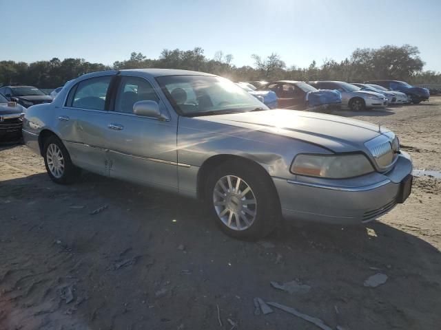 2007 Lincoln Town Car Signature