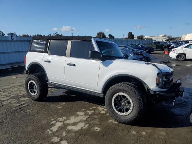 2023 Ford Bronco Base