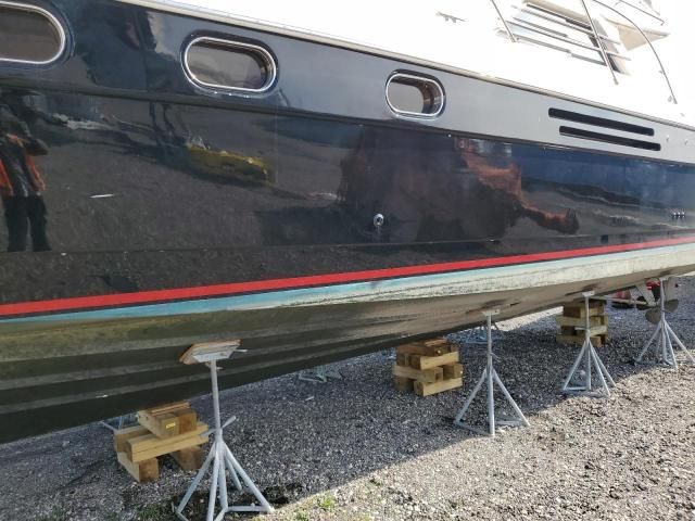 1998 Yach Boat