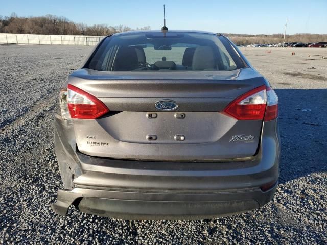 2014 Ford Fiesta SE