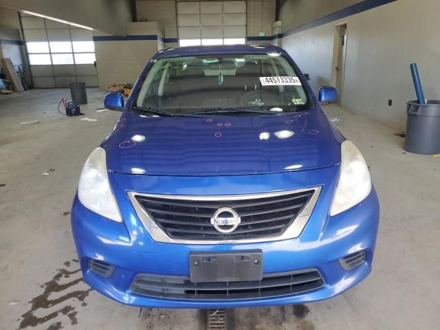 2013 Nissan Versa S
