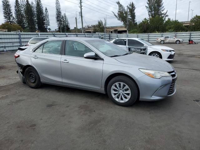 2016 Toyota Camry LE