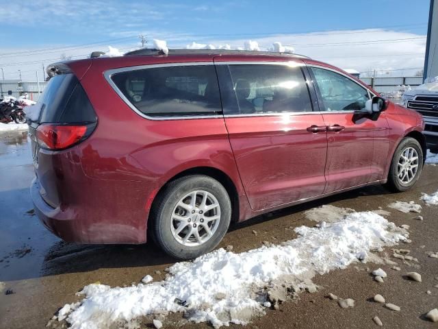 2021 Chrysler Voyager LXI