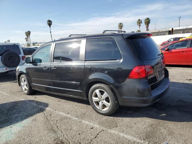 2011 Volkswagen Routan SEL