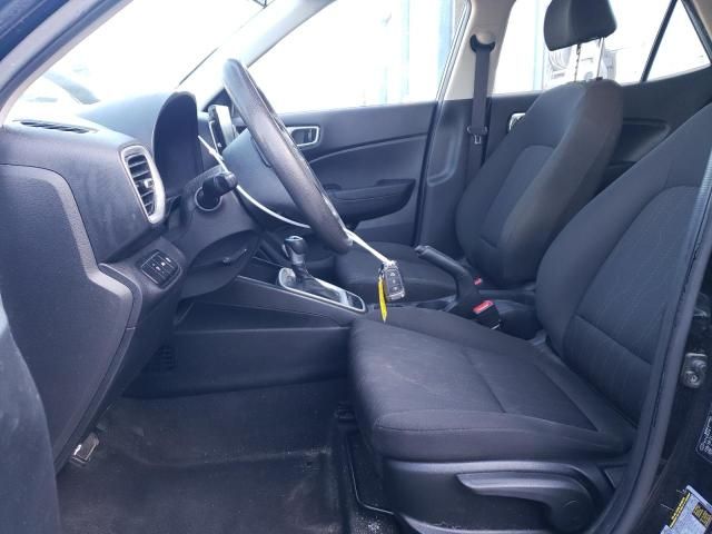 2021 Hyundai Venue SE