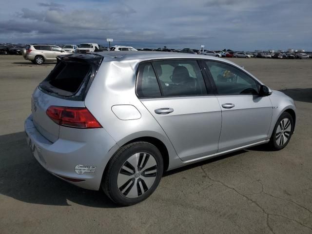 2016 Volkswagen E-GOLF SE