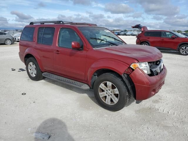 2007 Nissan Pathfinder LE