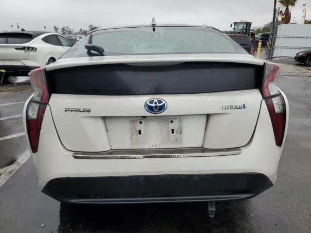 2016 Toyota Prius