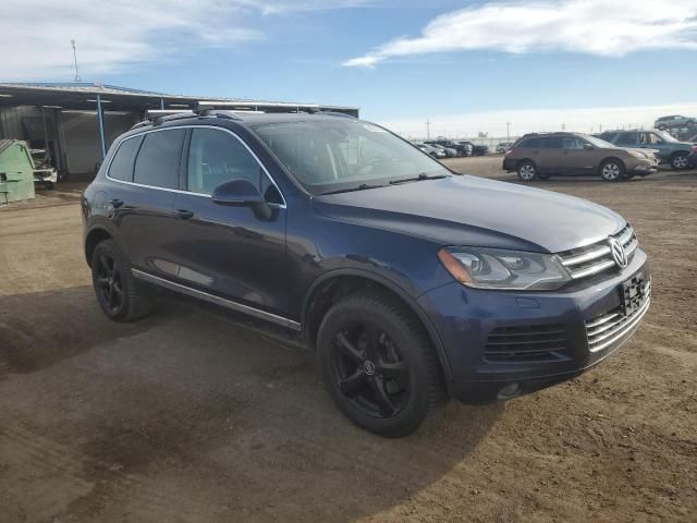 2014 Volkswagen Touareg V6