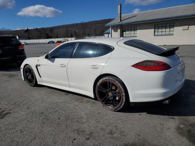 2012 Porsche Panamera 2